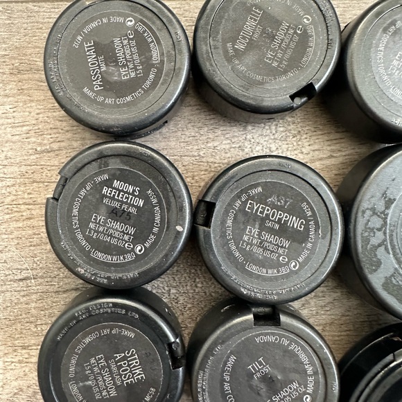 Bundle of Mac eyeshadows - Picture 4 of 6
